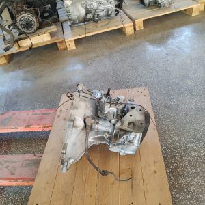 Cutie viteze 5 trepte , Opel Astra G, 1.6 benz Z16XE COD -90400209 0081226 GM 90400206 - imagine 3