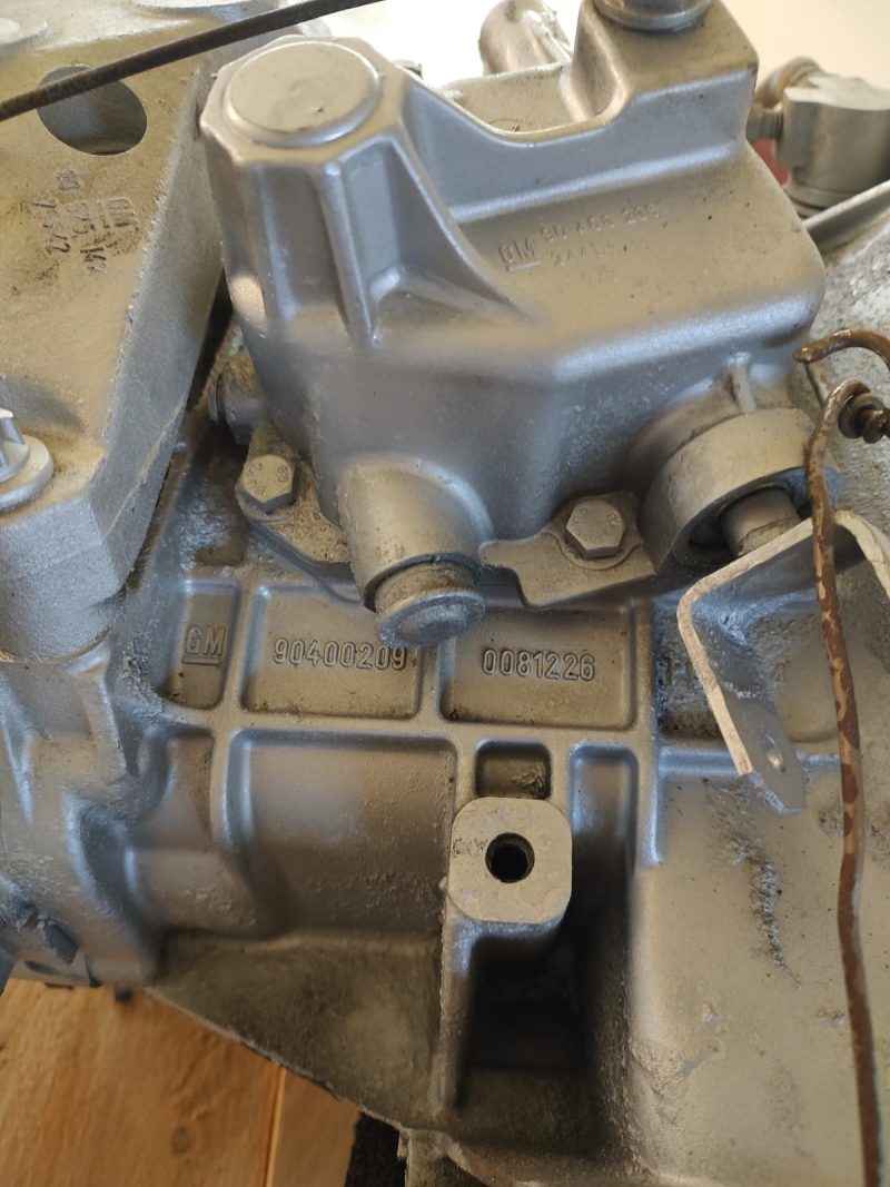 Cutie viteze 5 trepte , Opel Astra G, 1.6 benz Z16XE COD -90400209 0081226 GM 90400206 - imagine 4