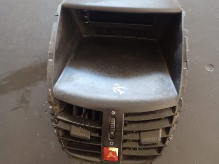 Consola centrala cu Display Afișaj Bord / Display indicator centuri , Peugeot 207 COD - 5555502902 9664158480 9656332277