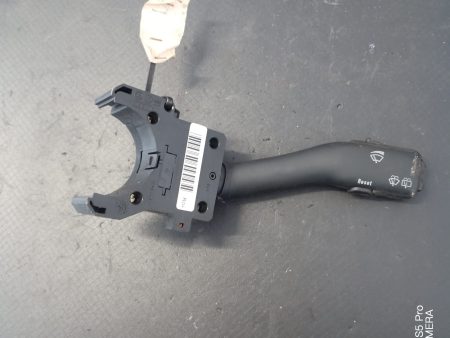 Maneta stergator , Volkswagen Golf 4 COD-4b0953503h