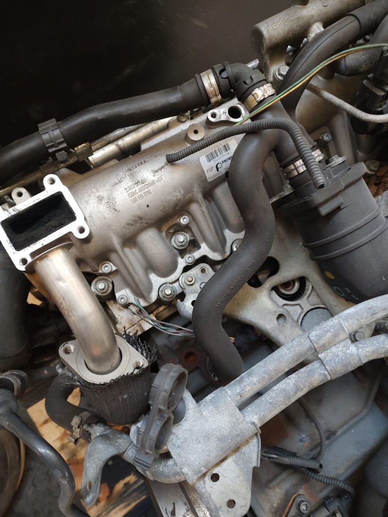 Motor, Opel Zafira B, 1.9 cdti, cod motor Z19DT cu injectoare pompa de injectie ambreiaj - imagine 4