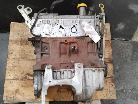 Motor complect cu chiulasă , Dacia Solenza, Logan, Renault Clio 1.4 mpi