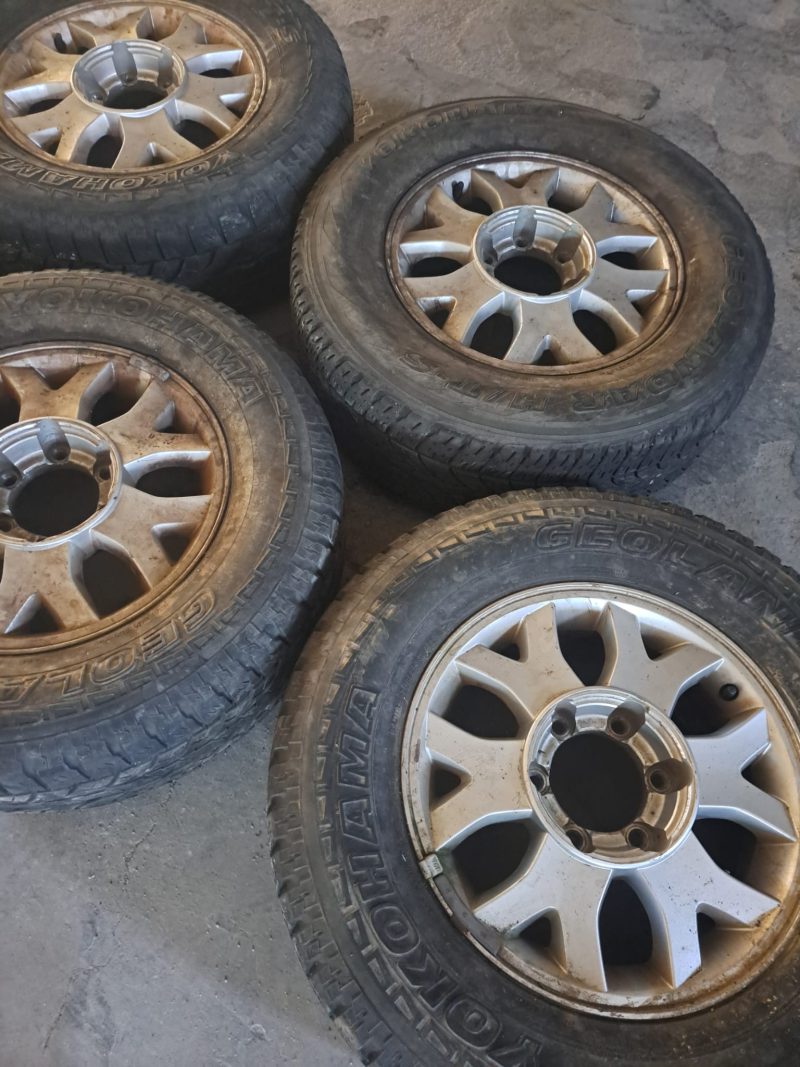 Set Jante aliaj cu cauciucuri cu roata de rezerva 255/65 R16 model cu 6 prezoane ,Ssangyong Rexton , 2007 - imagine 3