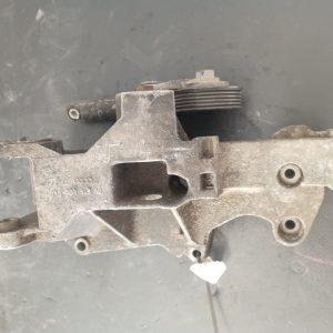 Suport accesorii ,  Skoda Superb 1.9 TDI cod motor BPZ,  2008 COD -038903143AE