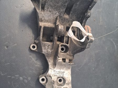 Suport alternator , rola intinzatoare accesorii compresor AC , Audi A4 B6 1.9 TDI AVB AVF BKE 2001 - 2005 COD-03G903143B