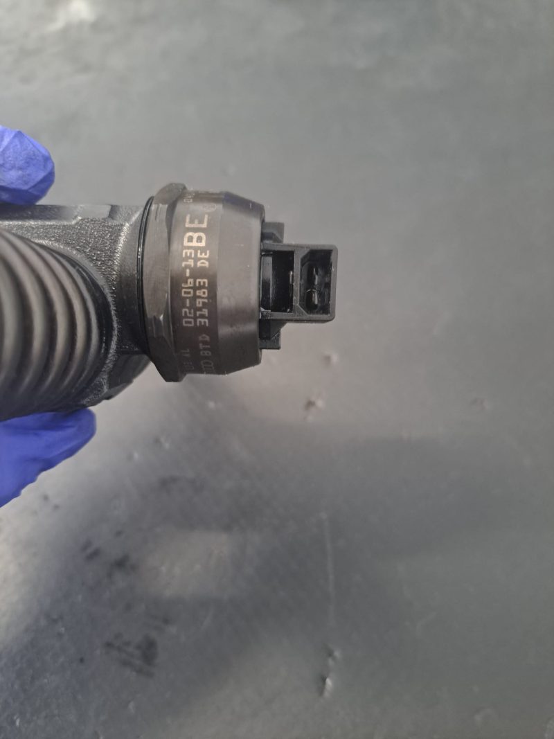 Injector , Skoda Octavia [facelift] [2000 - 2010]  1.9 tdi ASZ ,compatibilitate Golf IV, Seat Ibizza, Volkswagen Passat 3B3 2000-2005 COD -0414720039 038130073al - imagine 3
