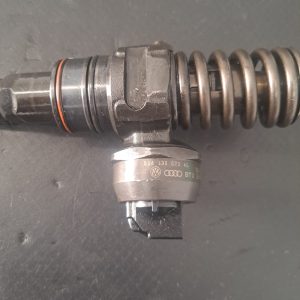 Injector , Skoda Octavia [facelift] [2000 - 2010]  1.9 tdi ASZ ,compatibilitate Golf IV, Seat Ibizza, Volkswagen Passat 3B3 2000-2005 COD -0414720039 038130073al - imagine 2