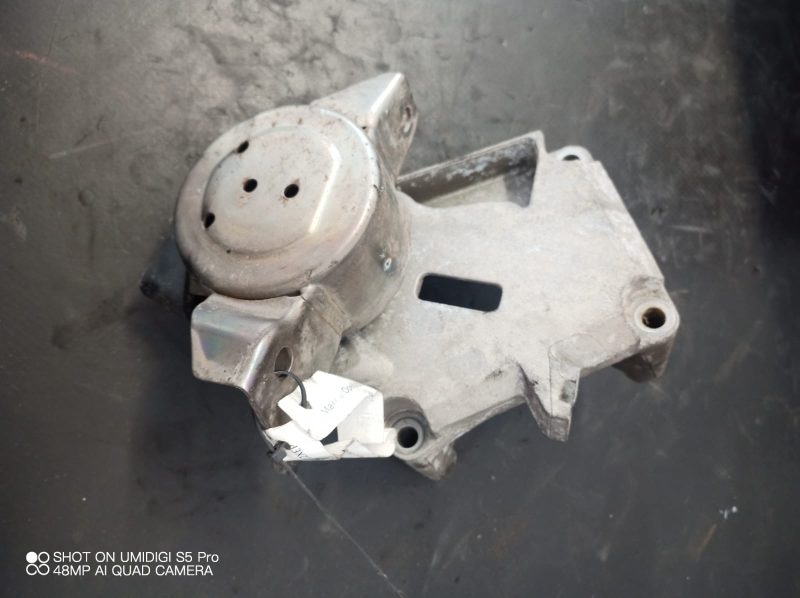 Tampon motor , Fiat Grande Punto COD - 13130739 - imagine 2