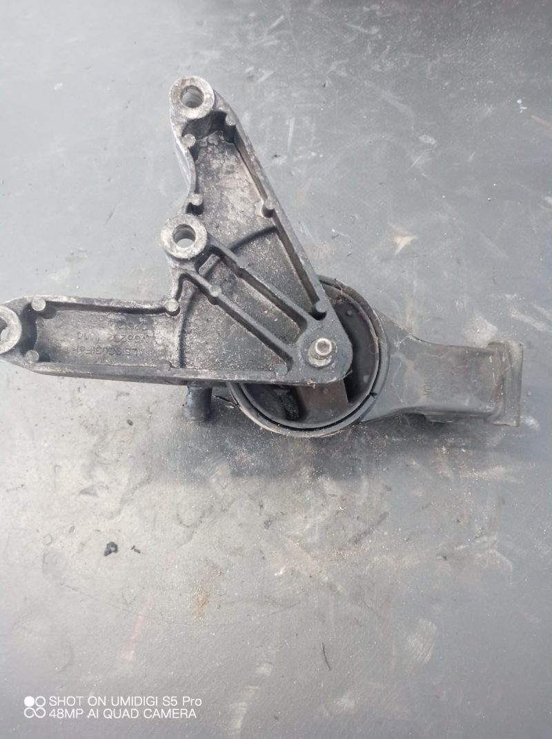 Suport motor , Opel Astra J, Cascada, Zafira C 1.4, 1.6, 1.7 CDTi COD - 13248664 G9, 13248630 G1 - imagine 3