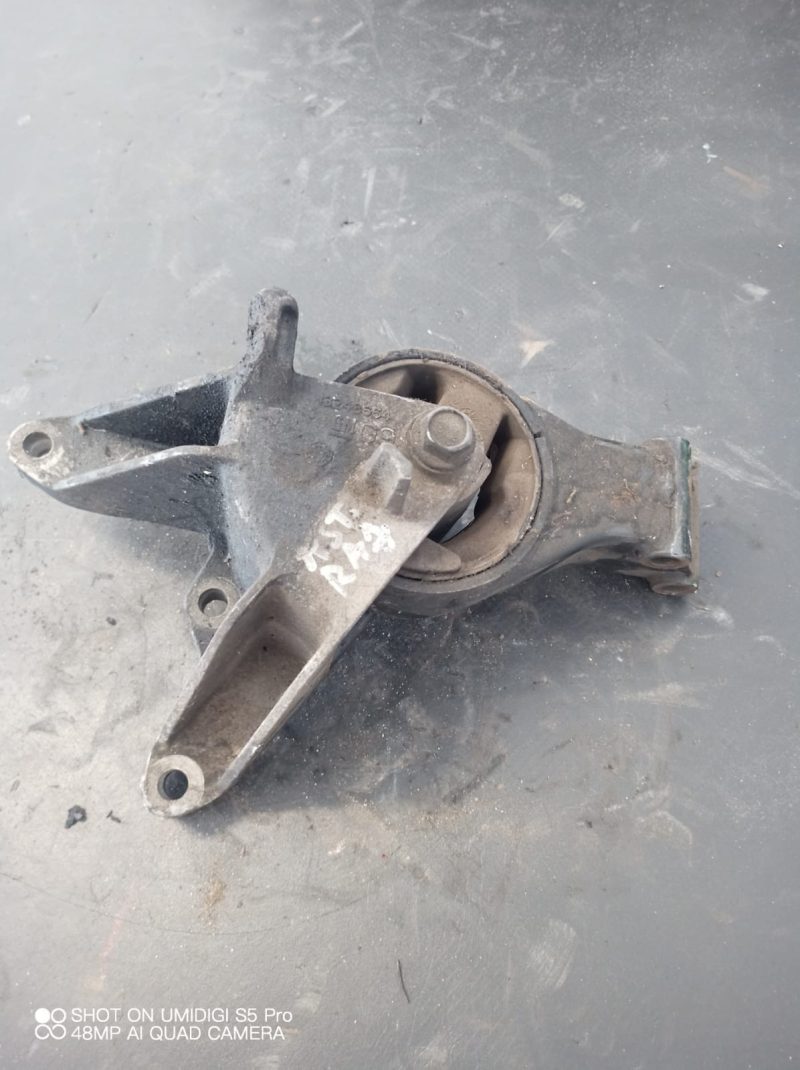 Suport motor , Opel Astra J, Cascada, Zafira C 1.4, 1.6, 1.7 CDTi COD - 13248664 G9, 13248630 G1