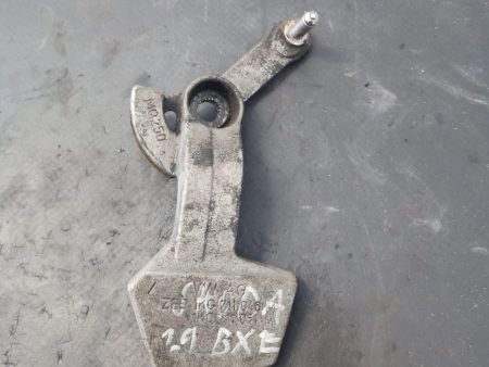 Levier , comutator, ghidaj timonerie cutie viteze manuala ,  Volkswagen Golf 6 ,2008 - 2014  COD -1K0711046M