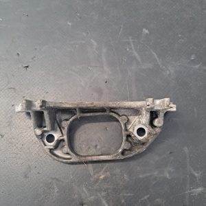 Suport cutie viteze stanga , Dacia Logan , Dacia Sandero COD-6001547896, 8200216113 - imagine 3