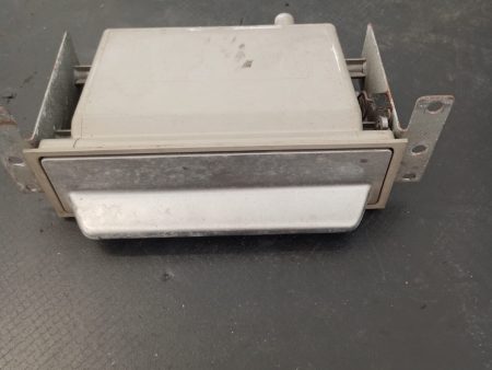 Compartiment stocare , Nissan X-TRAIL (T30) , 2001- 2007 COD - 6847544F00