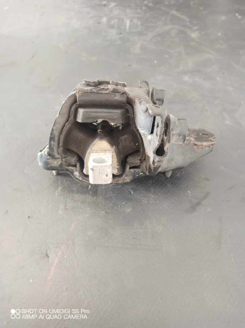 Suport motor ,  SEAT, SKODA COD - 6Q0199555AD - imagine 3