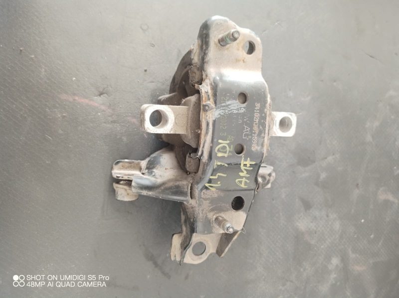 Suport motor ,  SEAT, SKODA COD - 6Q0199555AD