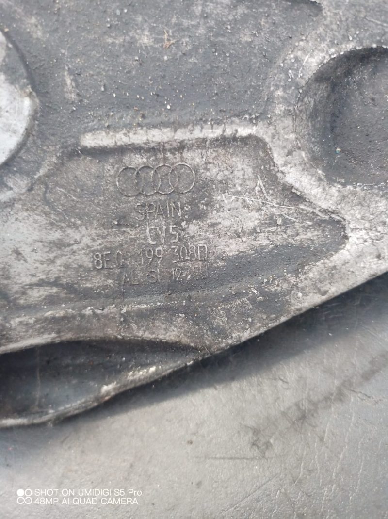 Suport motor dreapta ,  Audi A4 B6 , 1.9 TDI COD - 8E0199308D - imagine 3