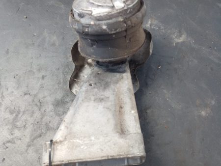 Suport motor dreapta , Mercedes Clasa C (W203) 2.7cdi COD - A6112230804