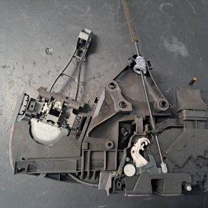 Broasca, mecanism inchidere , incuietoare , usa fata stanga ,  Volvo V50 COD -30753658 - imagine 2