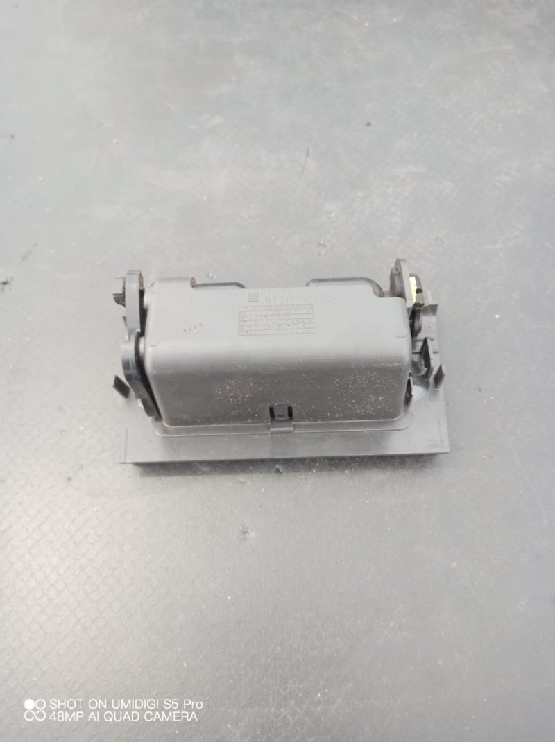 Scrumiera , OPEL VECTRA C SIGNUM COD -9181518 - imagine 3