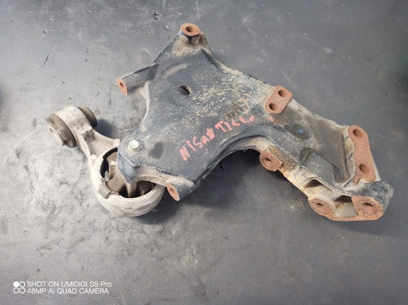 Suport motor ,Nissan Qashqai J10 , 2007 - 2010 - imagine 2