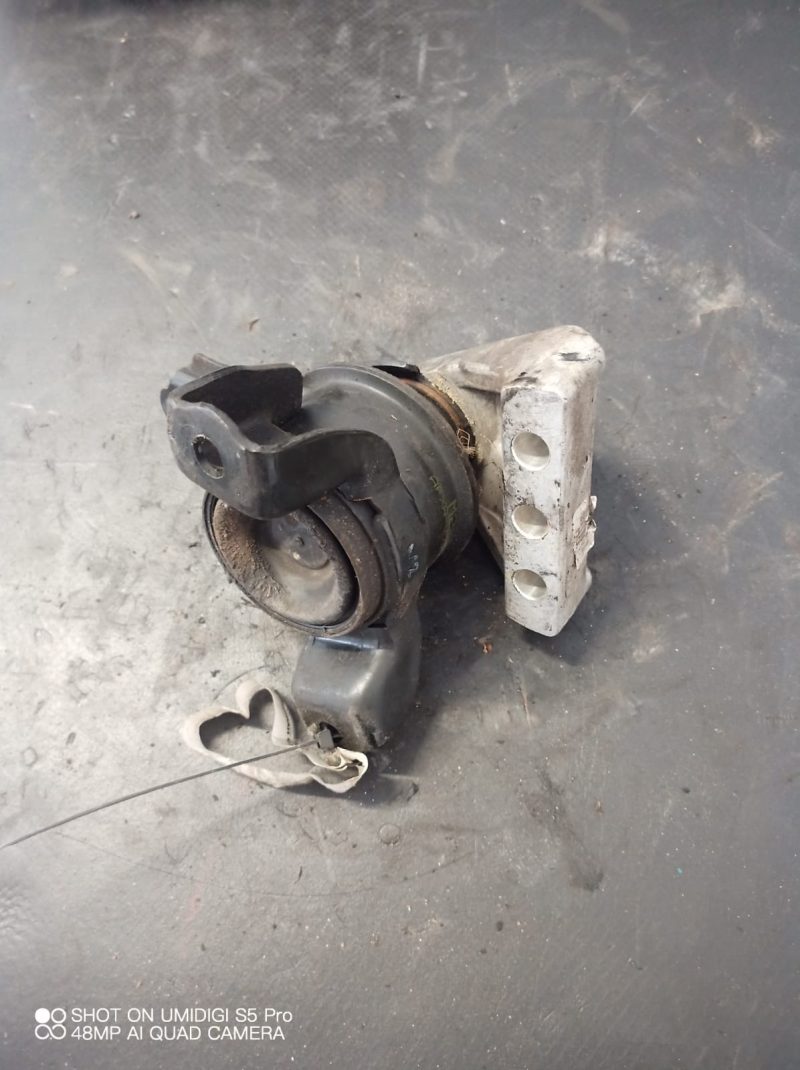 Suport accesorii alternator  ,  Hyundai Tucson 2.0 CRDI   D4EA