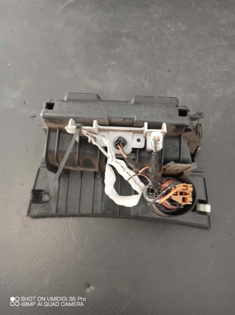 Scrumiera cu bricheta, Mazda 3 BK , 2003 - 2006 COD -bp4k55211 - imagine 2