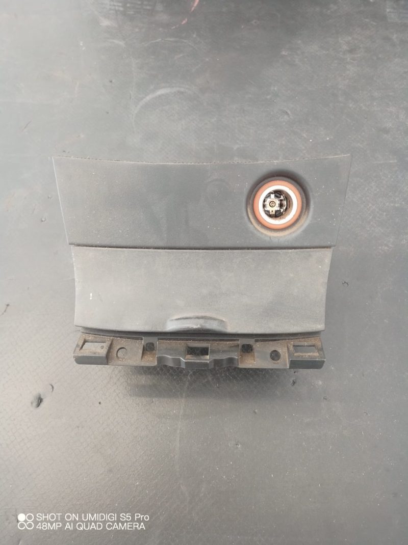 Scrumiera cu bricheta, Mazda 3 BK , 2003 - 2006 COD -bp4k55211