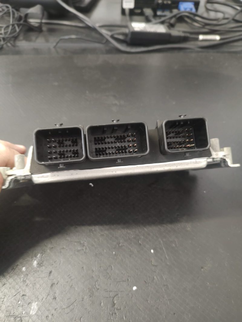 Calculator motor,  ECU , PEUG 307 1.6 BENZINA COD  0261208301 9657036780  83856984         FACTURA SI GARANTIE - imagine 2