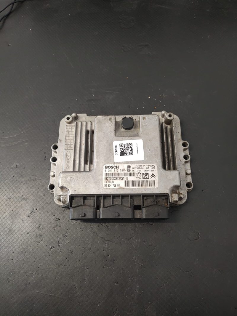 Calculator motor , ECU , Citroen C3 1.4hdi COD 0281012529  FACTURA SI GARANTIE