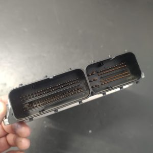 Calculator motor , ECU  BMW E90 2,0TDI COD 0281012754 7799855   FACTURA SI GARANTIE - imagine 2