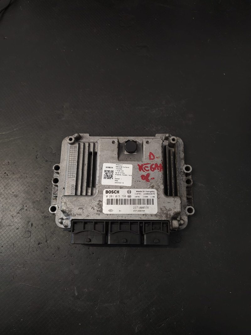 Calculator motor ECU,  Renault Megane 3 , 2008 - 2014 COD 0281015798 237100055R    FACTURA SI GARANTIE