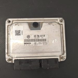 Calculator Motor , ECU Vw Passat B5 , B5.5 COD 038906019dk 0281011205  FACTURA SI GARANTIE