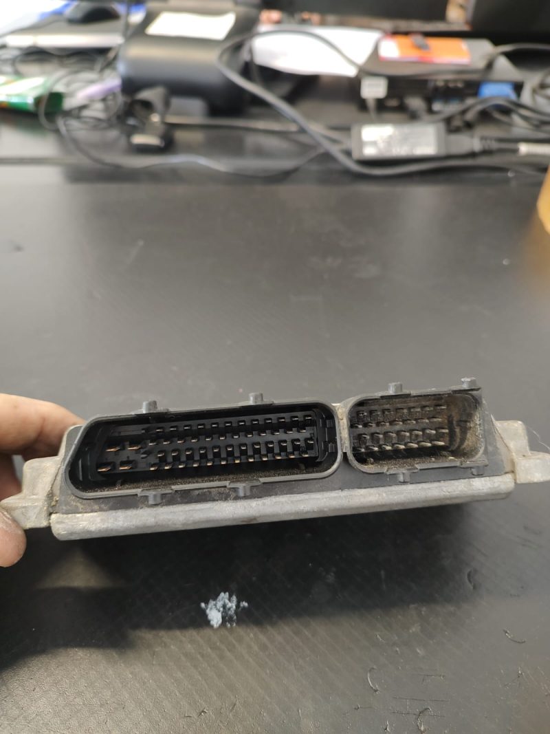 Calculator Motor , ECU , VW Polo 1.4 benzina COD 03C906024CM    FACTURA  SI GARANTIE - imagine 2