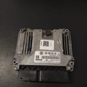 Calculator motor , ECU , VW Passat B6 , 2.0 TDI  COD 03G906021NK 0281013440   FACTURA SI GARANTIE