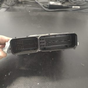 Calculator motor ECU , VW GOLF 5 ,TOURAN 2.0 FSI COD 06F906056S 0261S02014   FACTURA SI GARANTIE - imagine 3