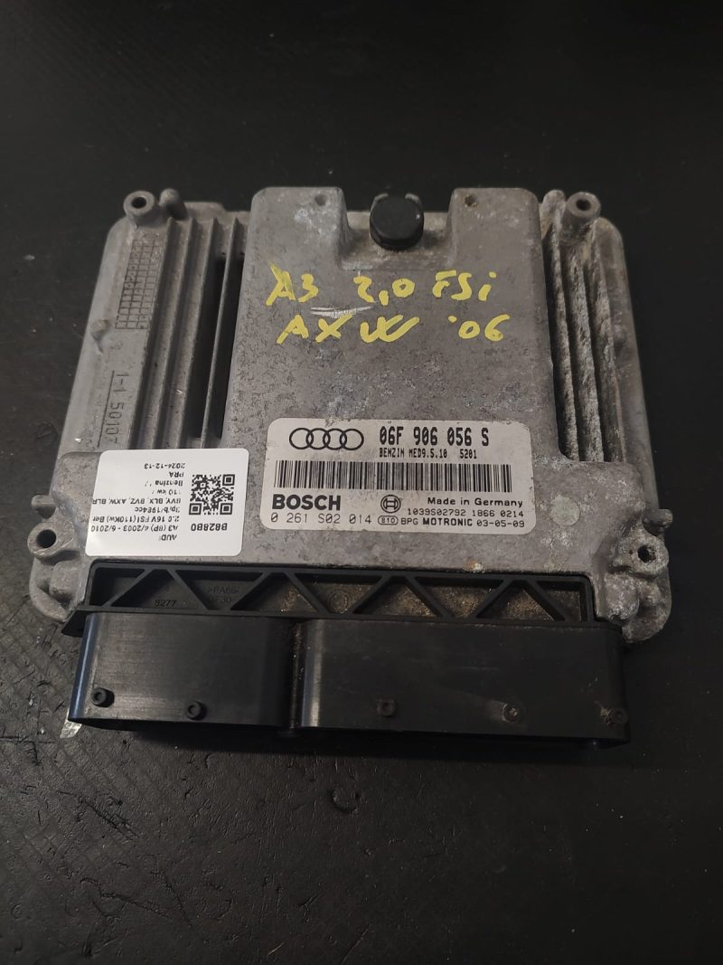 Calculator motor ECU , VW GOLF 5 ,TOURAN 2.0 FSI COD 06F906056S 0261S02014   FACTURA SI GARANTIE