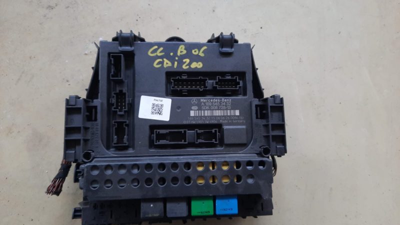 CALCULATOR CONFORT,  Modul SAM , Mercedes Benz Class A W169 COD A1695453432 5DK008728-13   FACTURA SI GARANTIE