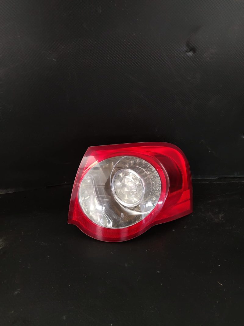 LAMPA, STOP DREAPTA,  LED , VW PASSAT B6 COD 3C9945096C     FACTURA SI GARANTIE - imagine 5