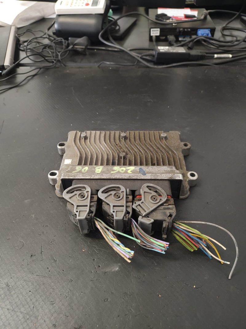 Calculator motor ECU , Peugeot 206 , 1998-2010 COD 6056219363 sw9661960880  FACTURA SI GARANTIE - imagine 3