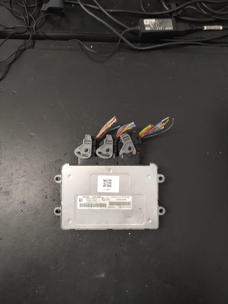 Calculator motor ECU , Peugeot 206 , 1998-2010 COD 6056219363 sw9661960880  FACTURA SI GARANTIE