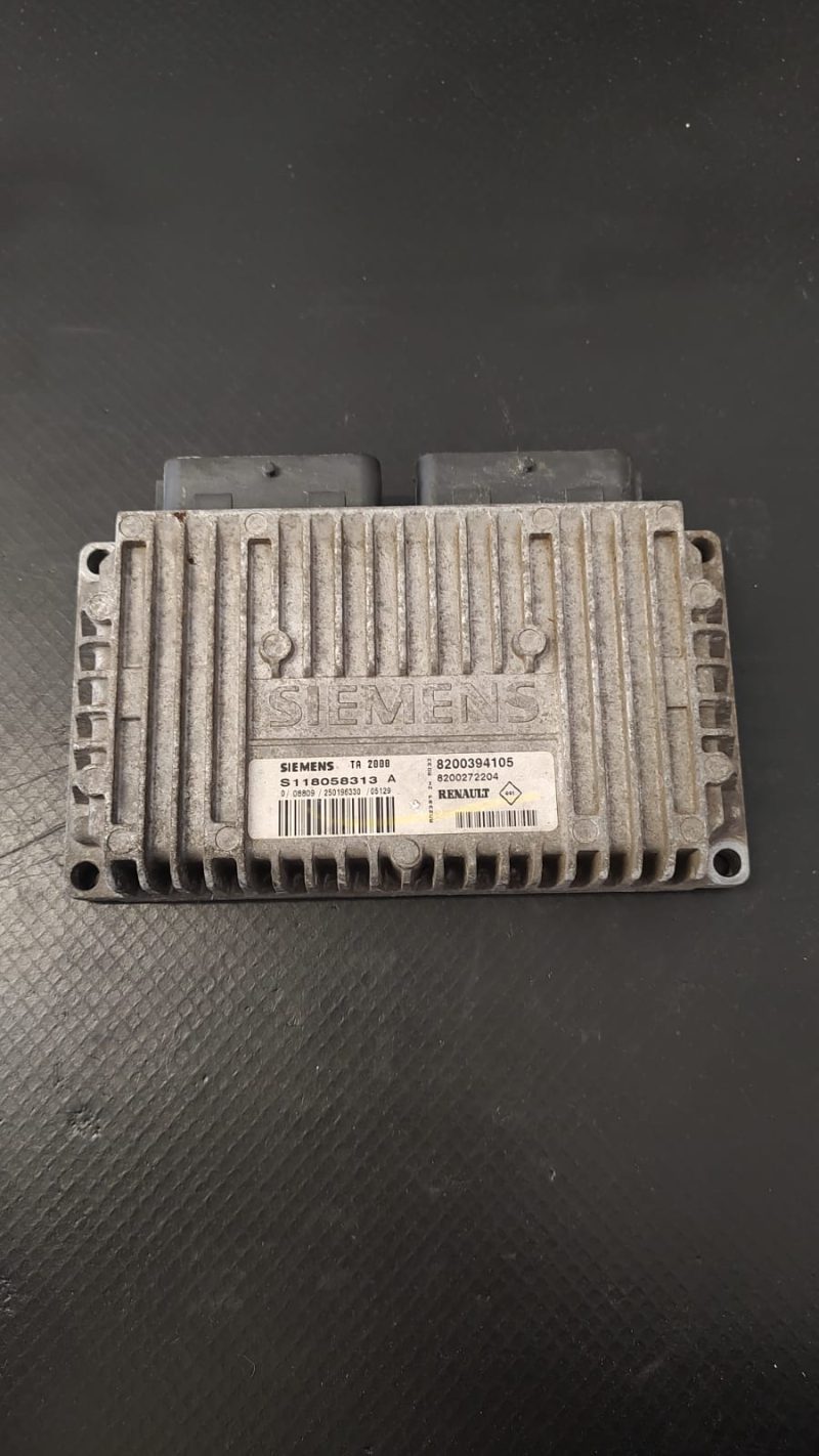 Calculator  motor, ECU , MEGANE II 1.5 DCI COD 8200394105 8200272204 s118058313a    FACTURA SI GARANTIE