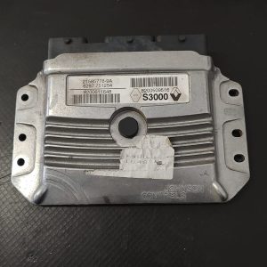 Calculator motor , ECU Renault Scenic 1.6B , 2007 COD 8200611648 8200509516    FACTURA SI GARANTIE