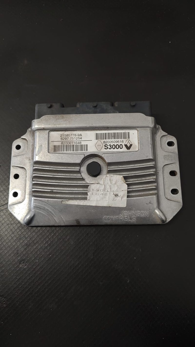 Calculator motor , ECU Renault Scenic 1.6B , 2007 COD 8200611648 8200509516    FACTURA SI GARANTIE