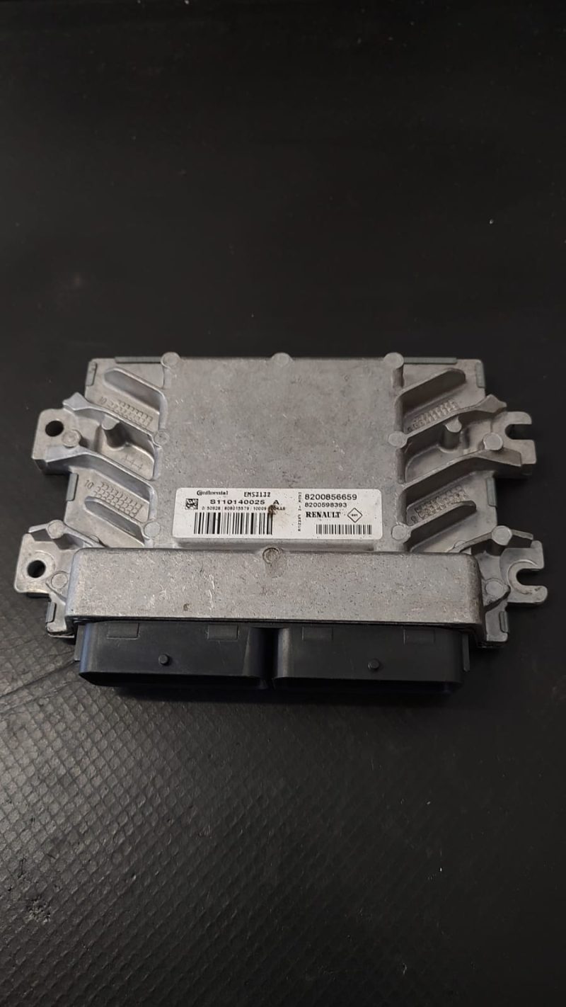 Calculator motor , ECU Dacia Logan 1.6 benzina COD 8200856659 8200598393 s110140025a   FACTURA SI GARANTIE