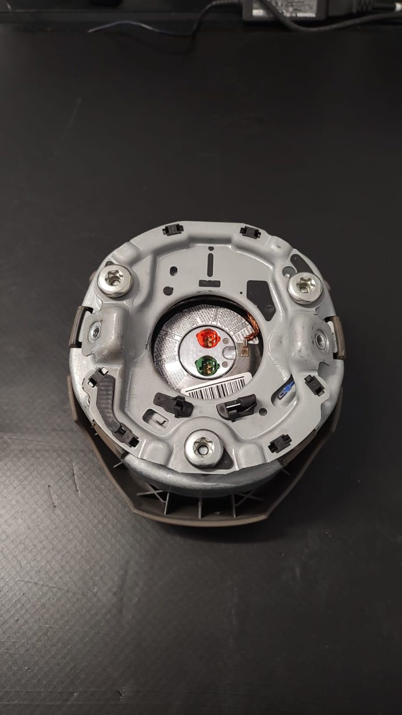 Airbag volan , Audi A4 B7 COD 8E0880201DF    FACTURA SI GARANTIE - imagine 3