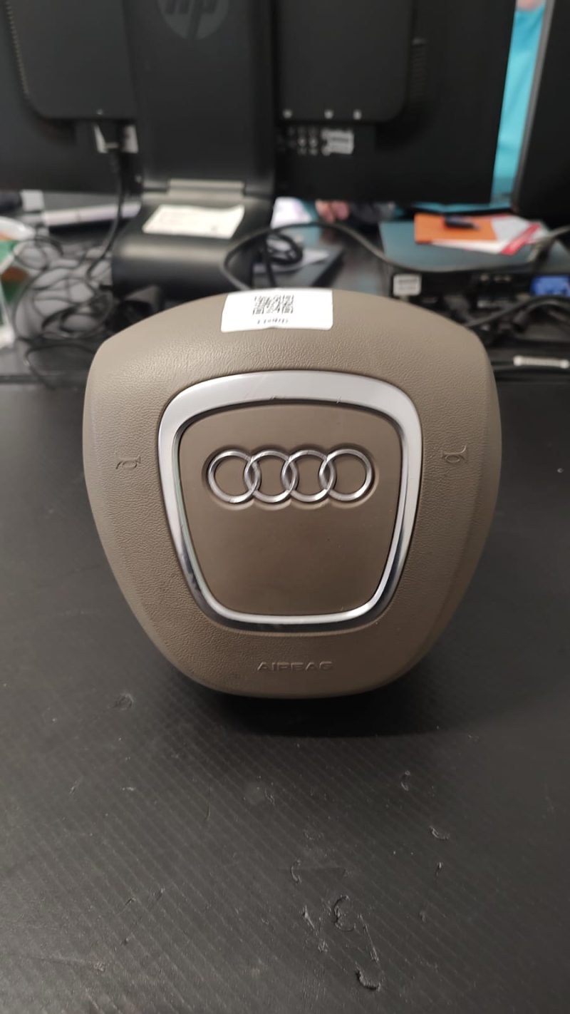 Airbag volan , Audi A4 B7 COD 8E0880201DF    FACTURA SI GARANTIE