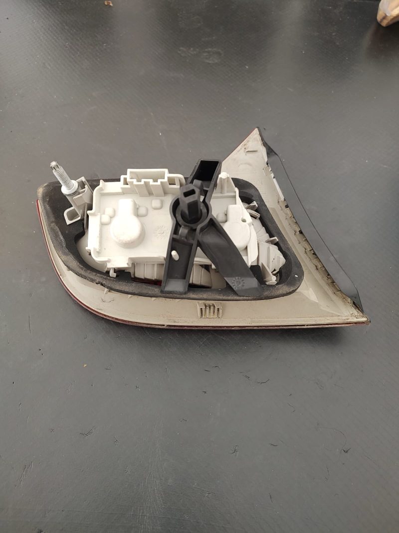 LAMPA , STOP DREAPTA , COMPLET , AUDI A4 , 2004-2008 COD 8E9945049   FACTURA SI GARANTIE - imagine 3
