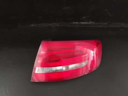 LAMPA , STOP , DREAPTA , AUDI A4 B8 FACELIFT COD 8K9945096    FACTURA SI GARANTIE