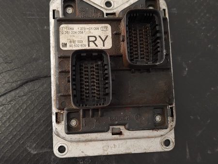 Calculator Motor , ECU Opel Corsa B 1.0  COD 90532609 0261204058 RY FACTURA SI GARANTIE