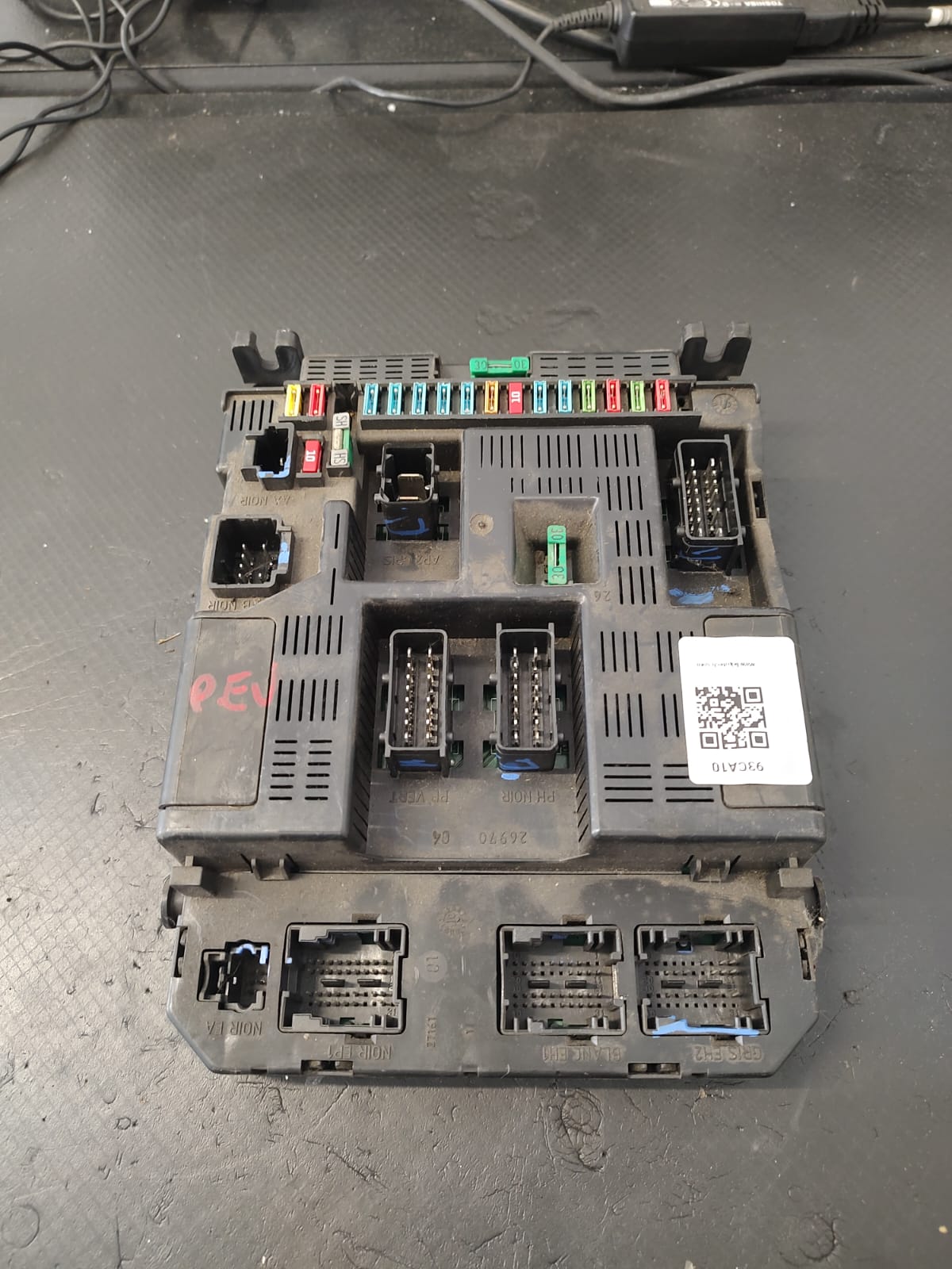 PANOU SIGURANTE , PEUG 307 COD  9636760580E  9644098180 00210206 9636760580E FACTURA SI GARANTIE